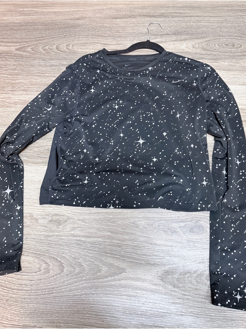 Nike Black Star Print Long Sleeve Crop Top